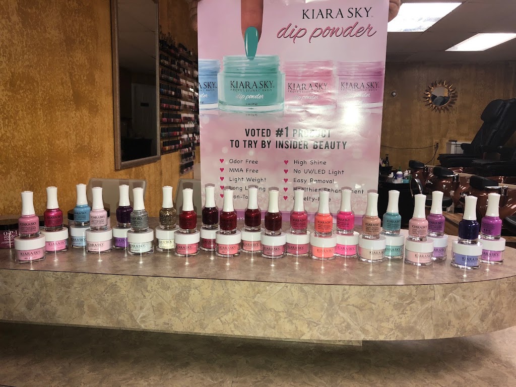 Glamour Beauty Salon & Spa 07070
