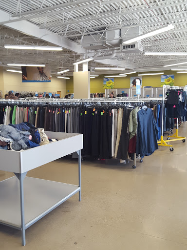 Thrift Store «Goodwill Store & Donation Center», reviews and photos, 19917 South La Grange Road, Frankfort, IL 60423, USA