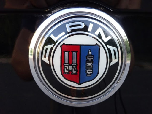 Used Car Dealer «Epovo Auto Group LLC», reviews and photos, 25354 Pleasant Valley Rd #125, Chantilly, VA 20152, USA