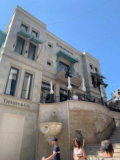Jewelry Store «Tiffany & Co.», reviews and photos, 210 N Rodeo Dr, Beverly Hills, CA 90210, USA