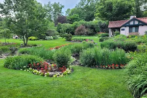 Smith Gardens image