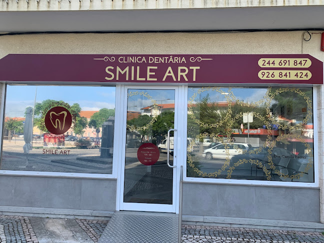 SMILE ART - Clínica Dentária - Dentista