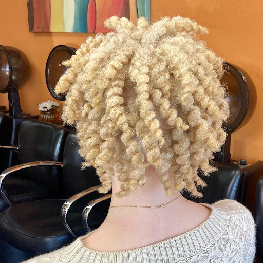 Hair Salon «Good Hair Day Salon», reviews and photos, 259 S Cedar Ridge Dr, Duncanville, TX 75116, USA