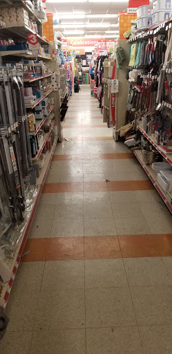 Dollar Store «FAMILY DOLLAR», reviews and photos, 301 Northampton St, Easton, PA 18042, USA