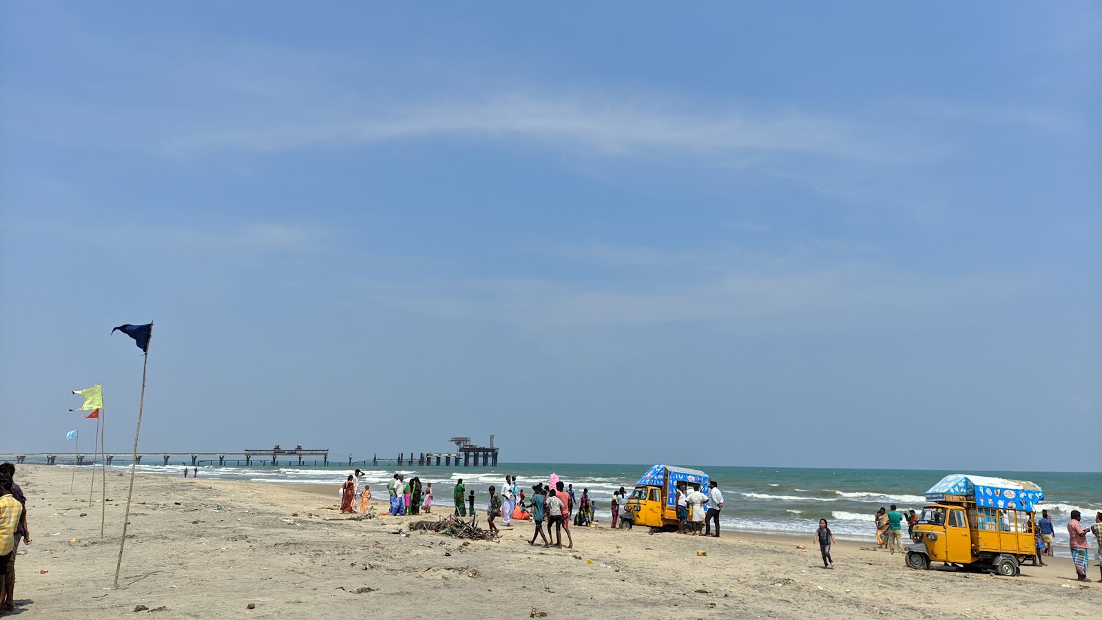 Fotografija C.Puthupettai Beach z svetel pesek površino