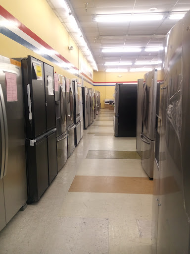 Department Store «BrandsMart USA Clearance Center», reviews and photos, 4815 N State Rd 7, Davie, FL 33314, USA