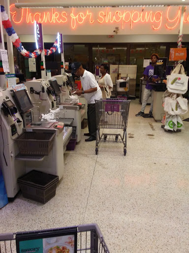 Grocery Store «Giant Food», reviews and photos, 9580 Livingston Rd, Fort Washington, MD 20744, USA