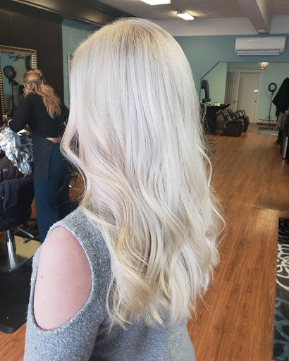 Beauty Salon «Cut To the Chase Salon», reviews and photos, 37 Central Square, Chelmsford, MA 01824, USA