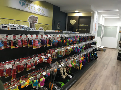 By Mascota - Barcelona