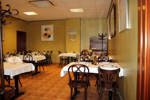 Restaurante La Española - Av. de Juan XXIII, 5, 28224 Pozuelo de Alarcón, Madrid, España