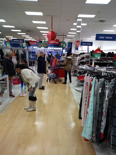 Department Store «Marshalls», reviews and photos, 8 Allstate Rd, Dorchester, MA 02125, USA