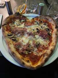 Pizza du Restaurant italien Pizza e Fichi à Paris - n°16