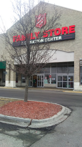 Thrift Store «The Salvation Army Family Store & Donation Center», reviews and photos