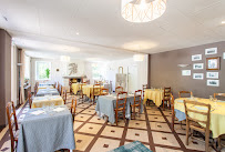 Atmosphère du Restaurant français Restaurant Le Marronnier - Caen à Amayé-sur-Orne - n°15