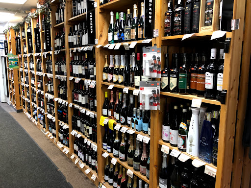 Liquor Store «Liquor the Store & More», reviews and photos, 808 Mainstreet, Hopkins, MN 55343, USA