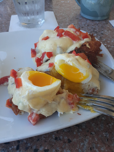 Breakfast Restaurant «Another Broken Egg Cafe - Clearwater», reviews and photos, 2554 McMullen Booth Rd, Clearwater, FL 33761, USA