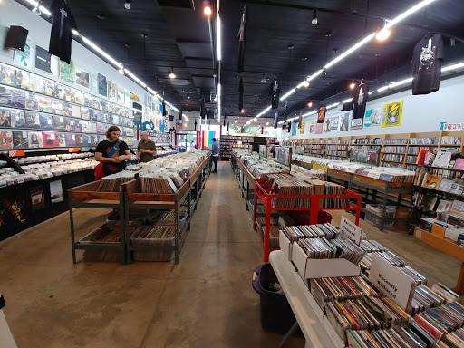 Record Store «Reckless Records», reviews and photos, 3126 N Broadway St, Chicago, IL 60657, USA