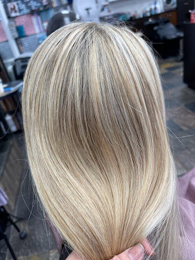 Hair Salon «M Salon», reviews and photos, 600 E Bethany Dr, Allen, TX 75002, USA