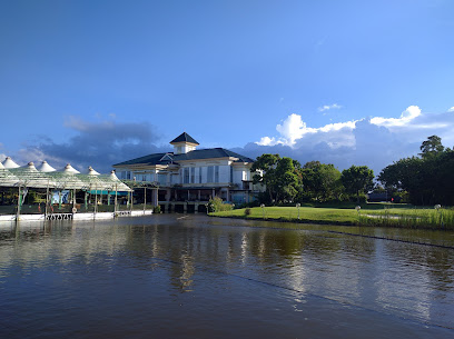 Eastwood Valley Golf & Country Club