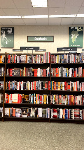 Book Store «Barnes & Noble Booksellers Moorestown», reviews and photos, 1311 Nixon Dr, Moorestown, NJ 08057, USA