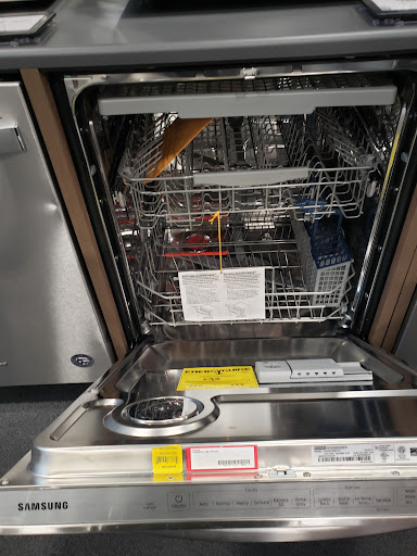 Electronics Store «Best Buy», reviews and photos, 5153 Elmore Avenue, Davenport, IA 52807, USA