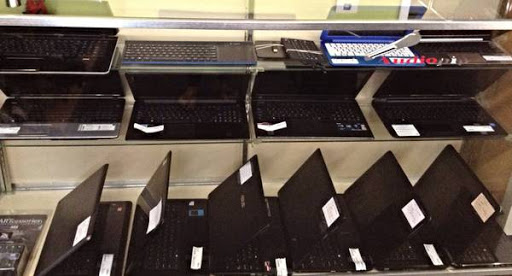 Pawn Shop «Gold Exchange», reviews and photos, 815 S Glenstone Ave, Springfield, MO 65802, USA