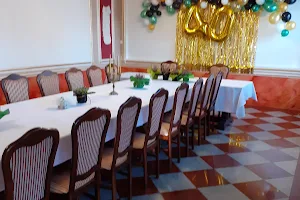 "Ordinate Manor." Weddings. Banquets. conferences image