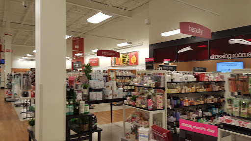 Department Store «T.J. Maxx», reviews and photos, 1300 Shingle Creek Xing, Brooklyn Center, MN 55430, USA