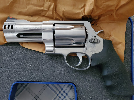 Gun Shop «Bullseye Tactical Supply», reviews and photos, 106 Main St, Woodbridge, NJ 07095, USA