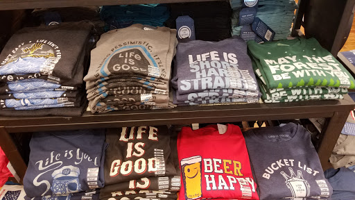 Outdoor Sports Store «Kitty Hawk Kites», reviews and photos, 324 Laskin Rd, Virginia Beach, VA 23451, USA