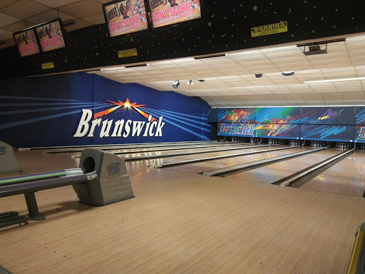 Bowling Alley «Brunswick Zone Colony Lanes», reviews and photos, 600 S Colony Rd, Wallingford, CT 06492, USA