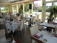 Atmosphère du Restaurant français Les Bateliers à Vair-sur-Loire - n°1