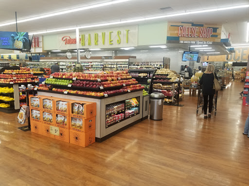 Grocery Store «Pavilions», reviews and photos, 7 Peninsula Center, Rolling Hills Estates, CA 90274, USA