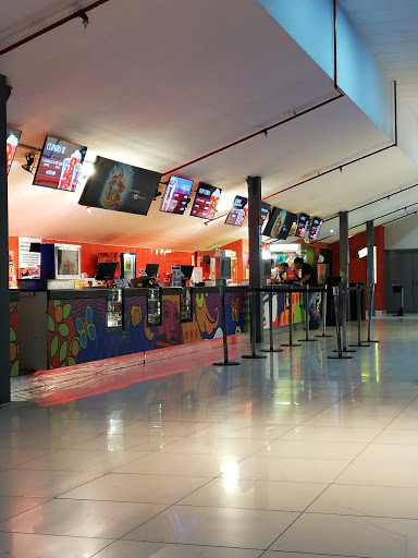 Plaza del Sol Piura Grau