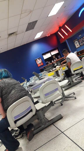 Bowling Alley «Brunswick Wekiva Lanes», reviews and photos, 2160 E Semoran Blvd, Apopka, FL 32703, USA