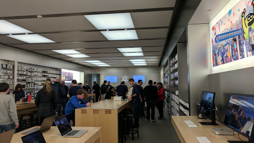 Computer Store «Apple Natick Collection», reviews and photos, 1245 Worcester St, Natick, MA 01760, USA