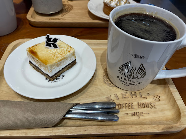 Kiehl's coffee house