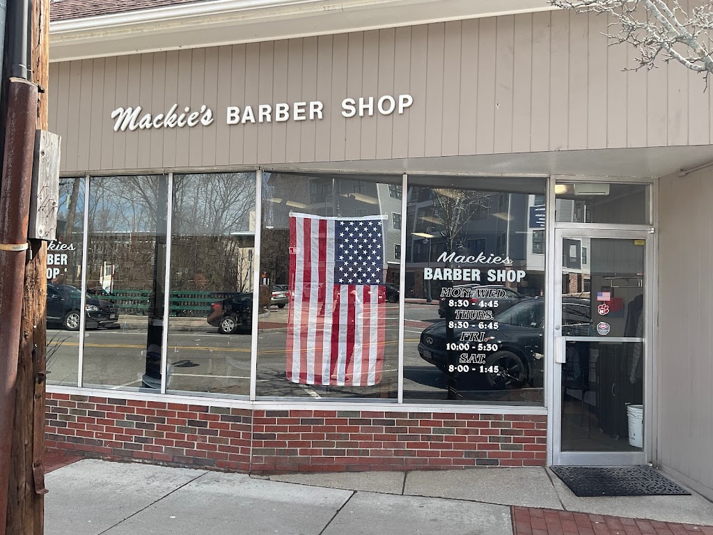 Mackie's Barber Shop 02186