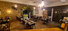 Atmosphère du Restaurant La Saladelle à Gallargues-le-Montueux - n°13