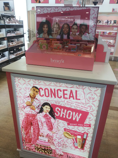 Cosmetics Store «Ulta Beauty», reviews and photos, 257 E 17th St, Costa Mesa, CA 92627, USA