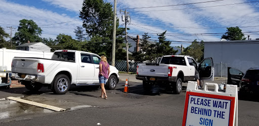 Car Wash «Lindenhurst Hand Car Wash», reviews and photos, 491 S Delaware Ave, Lindenhurst, NY 11757, USA