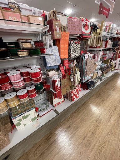 Department Store «HomeGoods», reviews and photos, 1087 Old Country Rd, Riverhead, NY 11901, USA