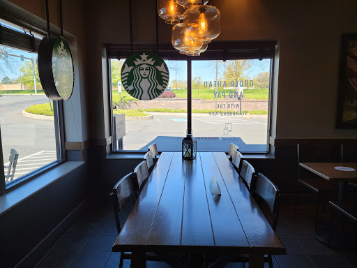 Coffee Shop «Starbucks», reviews and photos, 2113 State Hill Rd, Wyomissing, PA 19610, USA