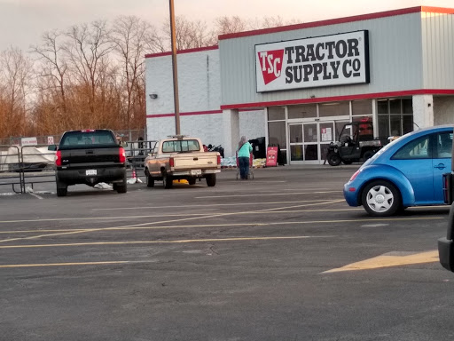 Home Improvement Store «Tractor Supply Co.», reviews and photos, 4675 National Rd E, Richmond, IN 47374, USA