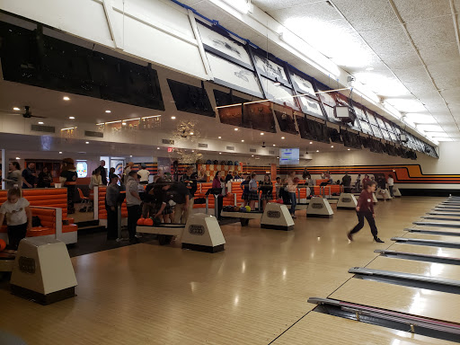 Bowling Alley «Bowlero Lanes & Lounge», reviews and photos, 4209 Coolidge Hwy, Royal Oak, MI 48073, USA