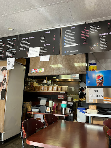 CALVINS KOREAN CHICKEN image