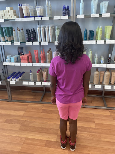 Beauty Salon «Ajeeba Hair Design», reviews and photos, Ajeeba Hair Design, 1254 Burnham Ave, Calumet City, IL 60409, USA