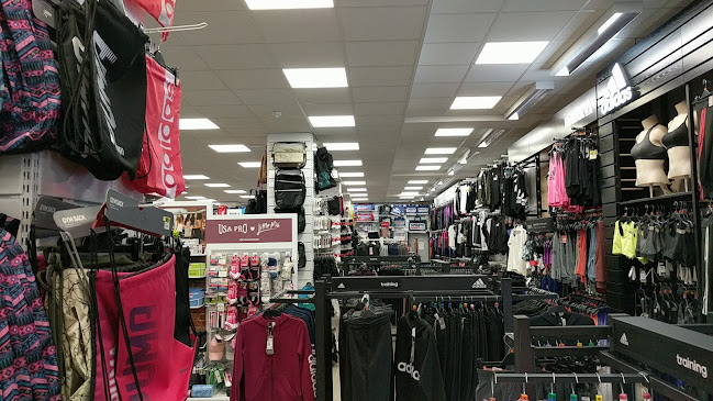 Reviews of Sports Direct in Southampton - Sporting goods store