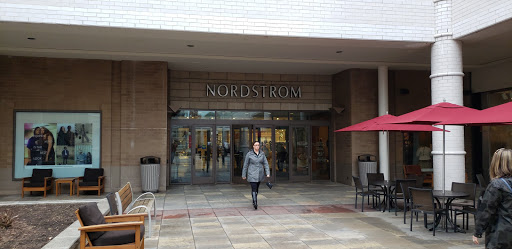 Department Store «Nordstrom Oakbrook Center», reviews and photos, 10 Oakbrook Center, Oak Brook, IL 60523, USA