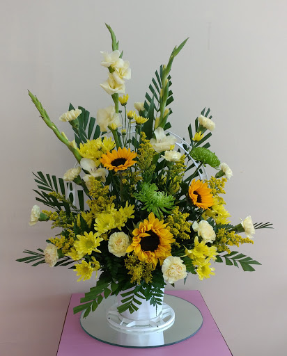 Florist «Just Because Floral Shop», reviews and photos, 614 McCullough Ave, San Antonio, TX 78215, USA